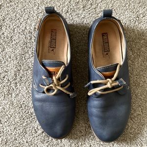 Pikolinos Size 37 women’s shoe blue